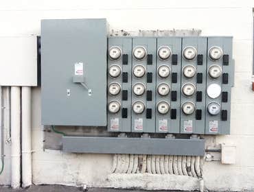 1200 Amp Bank