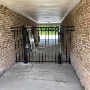 Fence/Gates/Handrails