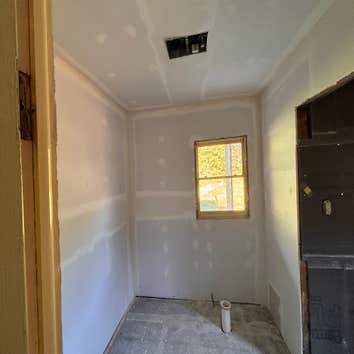 H12g Labor LLC