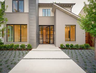 2705 Westminster