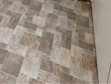 Vinyl installation in Daly City rental unit