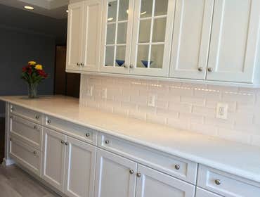 Traditional Condo Kitchen