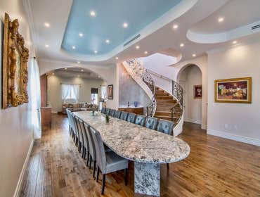 Photos by Axle Homes #1