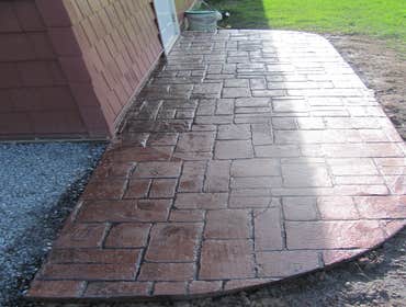 Project photos from Williamson Construction 8 block foundations and brick casements of Oakhurst Homes
radom fieldstone pattern stamped concrete in va