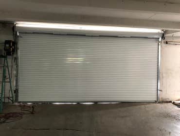 COMMERCIAL GARAGE Commercial garage doors new installation and repairs