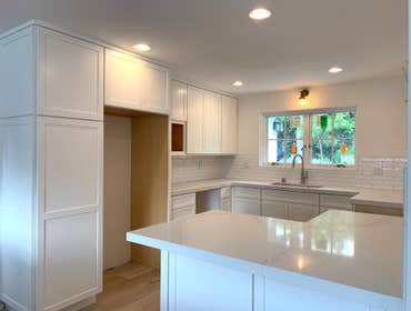 Kitchen Remodel. Pulsar Construction, Inc. Manhattan Beach, CA.