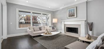 3635 Seeley New Construction - 3635 N Seeley
Located on a quiet one-way, tree lined street in Roscoe Village. This new construction 5 bedroom, 4.5 ba