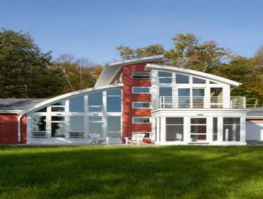 Sturgeon Bay Home