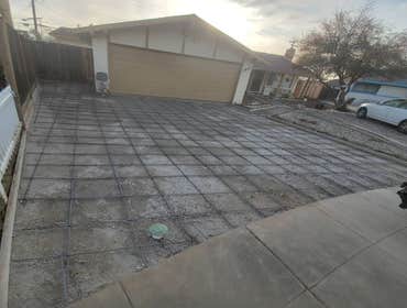 Photos by Jorge Camacho #6 Driveway replacing concrete