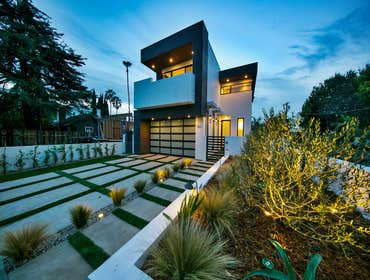 Contemporary Full Home