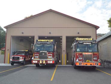 Photos by Pioneer Pole Buildings #1 40’ W X 60’ L X 12’ H