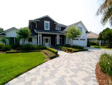 Ponte Vedra Beach, FL We worked with this client previously to do an extensive remodel of the whole house. They invited us back to continue their trans
