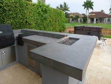 Outdoor Kitchen with Firepit