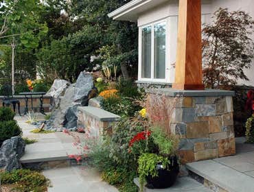 EIL AWARD WINNER!! Thomson Residence