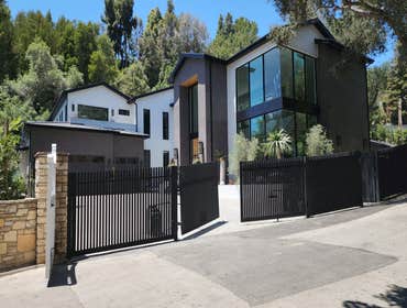 Photos by Modern La Construction #1