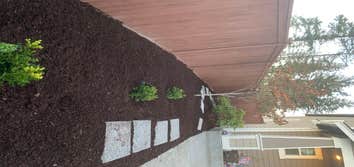 Ahilon Lndscpg & Fence Svs LLC