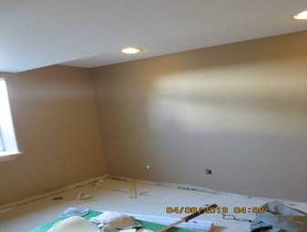 lines between ceiling and wall