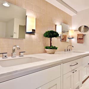 NUANCE INTERIOR DESIGN & BLINDS