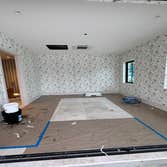 D&L Wall Design- Wallpaper installers