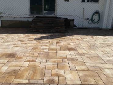 Paving and Masonary Paving, Driveways, and Sidewalks Paving/Parking Lot
Paving: Concrete / Asphalt Paving Stone and Block Installations
Pot Hole 