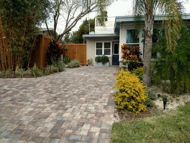 Seal-Away pressure washing sidewalk, driveway, & fence Before and after pictures pressure washing sidewalk, fence, & driveway. Call Seal-Away today to