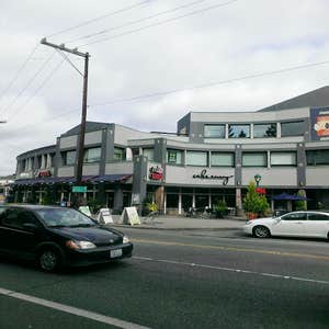 lake plaza in seattle