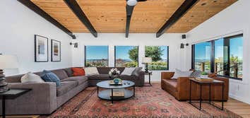 Built Right Construction & Design
