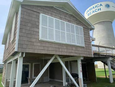 Jamaica Beach job