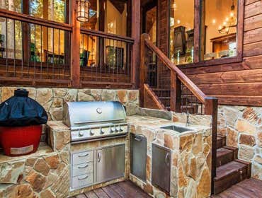 Luxury Custom Cabins