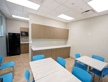 UNIVERSITY HEALTH CARE PROMPT CARE State-of-the-art medical facilities comprising of numerous exam rooms, multiple nurse stations, an ultrasound room, 