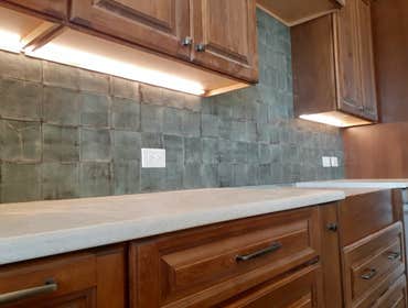 Undercabinet Light Installation