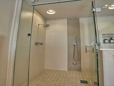 Contemporary Kitchen & Bath Remodel