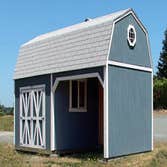 Barn Loafing Shed