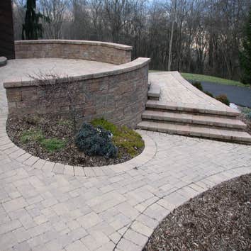 Multi-level patio