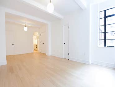 Photos by Citi Skyline Interiors Inc #1