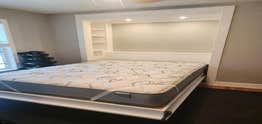USA Murphy Beds & Cabinetry