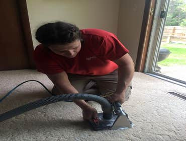 Stevens Point Carpet Cleaning Stevens Point Carpet Cleaner is the best professional carpet cleaner in the greater Stevens Point surrounding area.
Ou