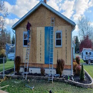 Silks Construction LLC
