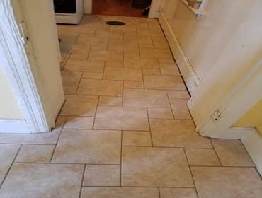 Travertine tile floor
