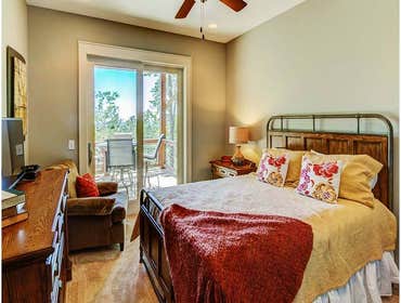 Yadkin Point, Cottage 14