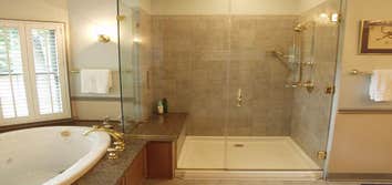 Project photos from Kitchen Works, Inc.