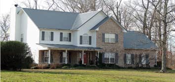 Photo(s) from Silverbrook Roofing And Exteriors, Llc