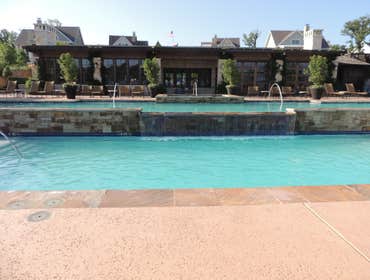 Commercial Aquatic/Amenity Centers and Entry Walls/Fountains