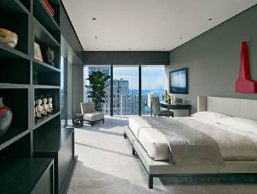 Hi-Rise San Francisco Apartment