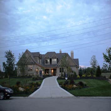 Exterior Entry / Evening