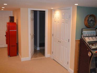 Buttonwood Rd Finish Basement w/ custom bar