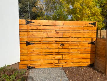 Photos by Bigfoot Fence #1