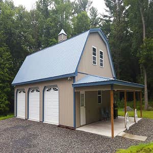 Photos by Pioneer Pole Buildings #1 40’ W X 60’ L X 12’ H