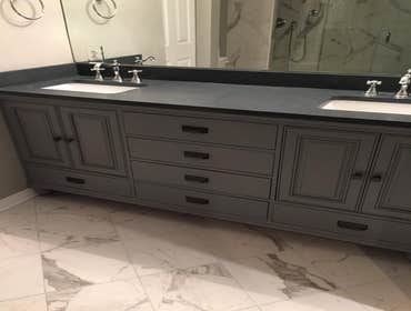 Master Vanity