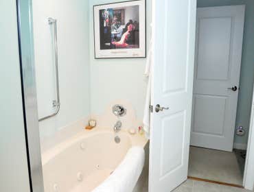Fearrington Master Bath